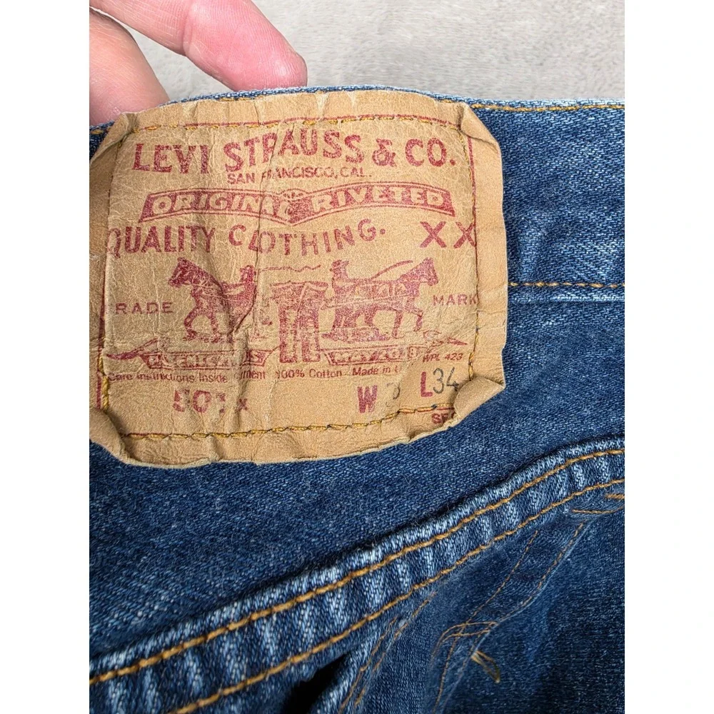 Levis $1 shipping